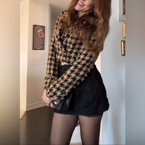 Tan & black cropped blazer